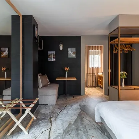Milia Hotel