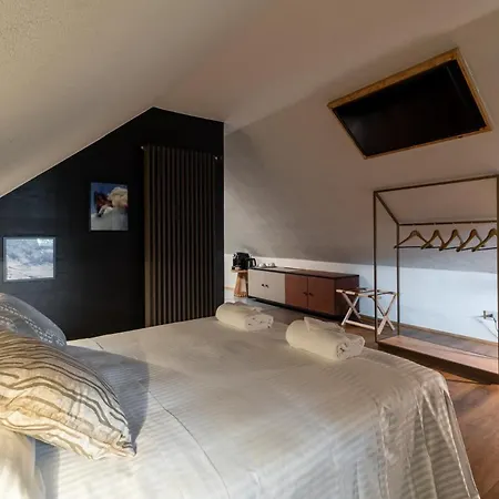 Milia Hotel