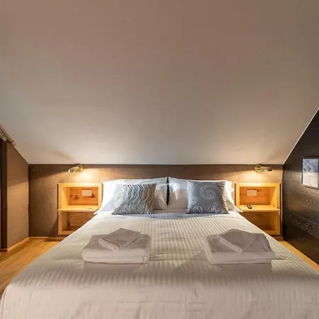 Milia Hotel *